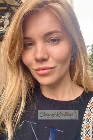 223945 - Maryna Age: 42 - Ukraine