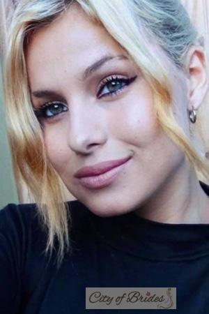 223981 - Milagros Age: 25 - Argentina