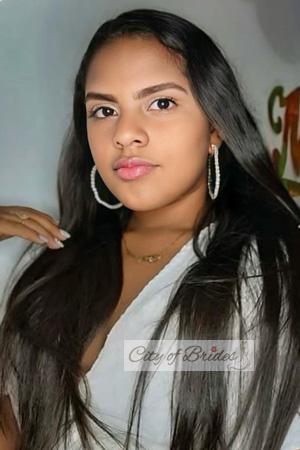 224073 - Melissa Age: 21 - Colombia