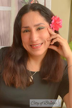 224080 - Vanessa Age: 49 - Peru