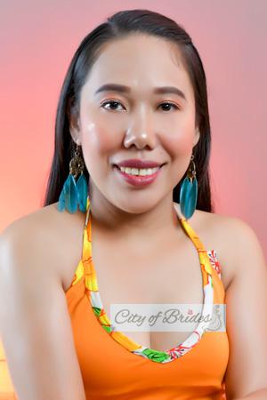 224172 - Liezl Age: 33 - Philippines