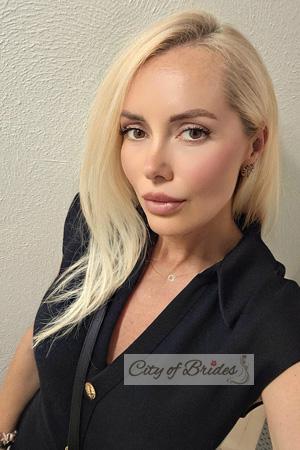 224196 - Lesia Age: 45 - Ukraine