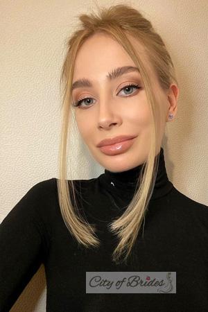 224344 - Valentina Age: 33 - Ukraine