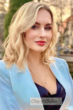 224550 - Marina Age: 39 - Ukraine