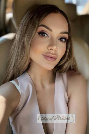 224556 - Yuliia Age: 38 - Ukraine