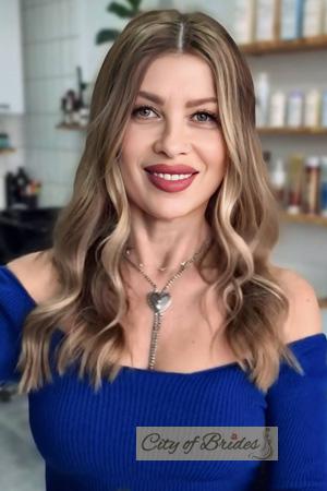 225051 - Larysa Age: 60 - Ukraine