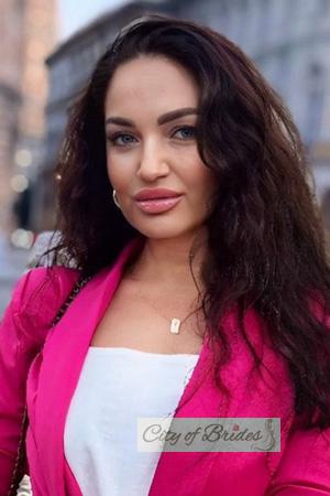 225065 - Iryna Age: 48 - Ukraine