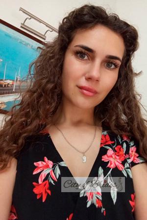 225071 - Olena Age: 25 - Ukraine