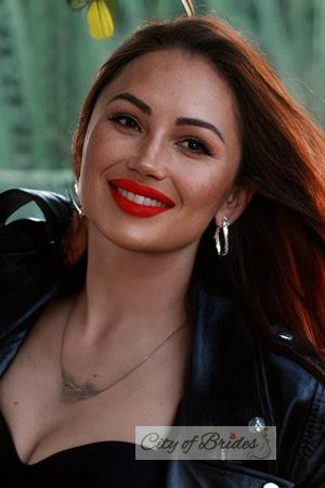 225074 - Yuliia Age: 39 - Ukraine