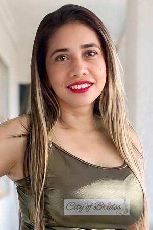 225104 - Carmen Age: 39 - Colombia