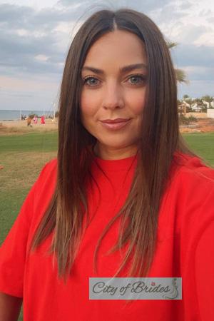 225180 - Marina Age: 38 - Ukraine