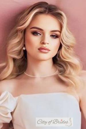 225258 - Olesia Age: 18 - Ukraine