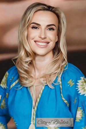 225988 - Oleksandra Age: 39 - Ukraine