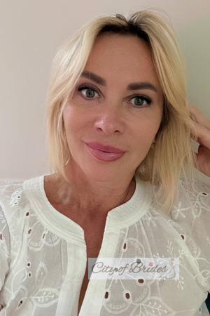 226075 - Julia Age: 53 - Ukraine