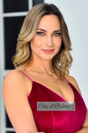 226088 - Yulia Age: 44 - Ukraine