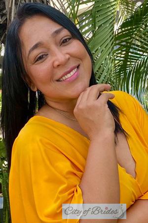 226254 - Angelica Age: 46 - Colombia