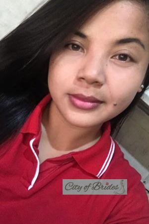 226348 - Frevilyn Age: 36 - Philippines