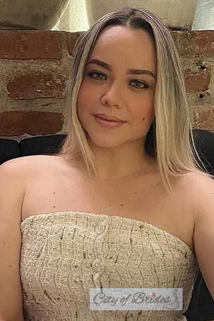 226413 - Iseth Age: 39 - Colombia