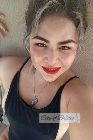 226835 - Xochilt Age: 35 - Costa Rica