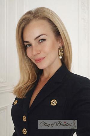 226952 - Vironika Age: 40 - Ukraine