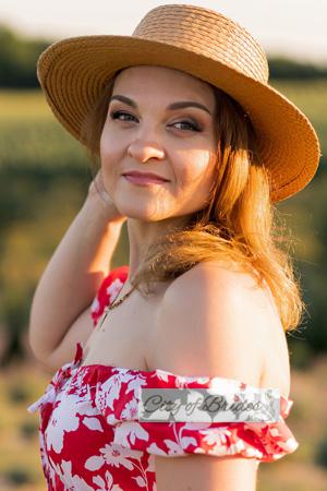 226971 - Olena Age: 42 - Ukraine