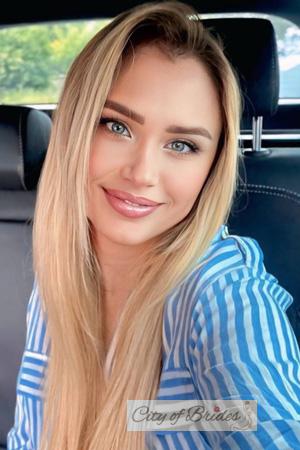 227036 - Halyna Age: 44 - Ukraine