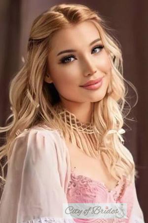 227151 - Svitlana Age: 19 - Ukraine
