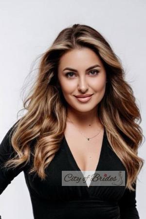 227153 - Anastasiia Age: 27 - Ukraine