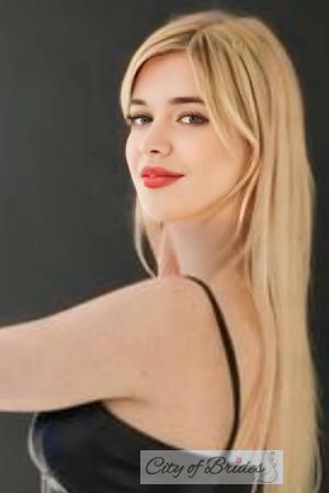 227402 - Irina Age: 32 - Ukraine