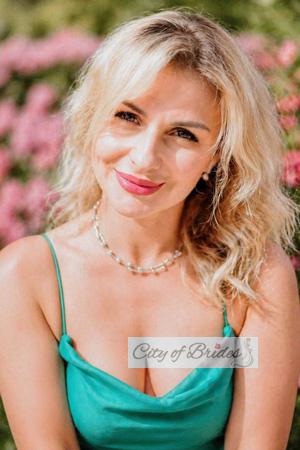 227471 - Svetlana Age: 49 - Ukraine