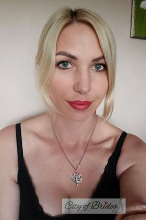 227546 - Mariia Age: 39 - Ukraine