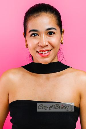 227625 - Chunrudee Age: 38 - Thailand