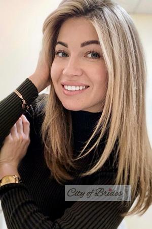 227656 - Oksana Age: 36 - Ukraine