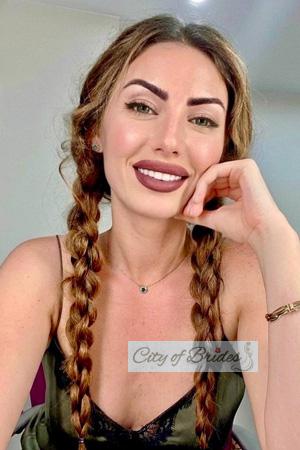 227669 - Julia Age: 34 - Ukraine