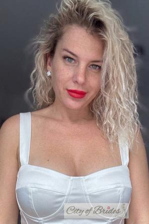 228200 - Nataliia Age: 42 - Ukraine