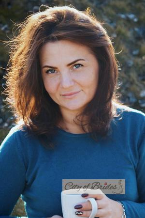 228204 - Oksana Age: 50 - Ukraine
