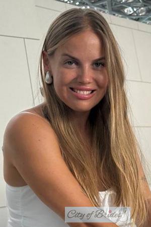 228261 - Yulia Age: 34 - Ukraine
