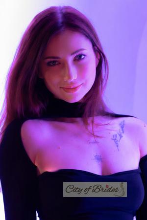 228341 - Yuliia Age: 35 - Ukraine