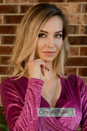 228356 - Olesia Age: 37 - Ukraine