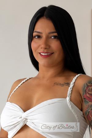 228450 - Jenny Age: 40 - Colombia