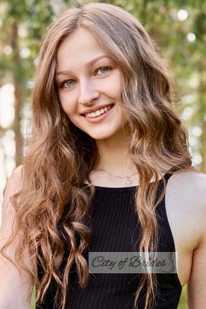 228561 - Nika Age: 22 - Ukraine