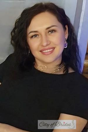228565 - Alona Age: 36 - Ukraine