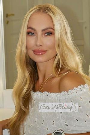 228665 - Maryna Age: 44 - Ukraine