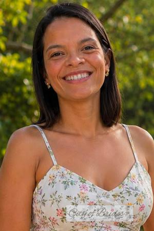 228891 - Yessica Age: 38 - Colombia