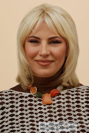 229166 - Elena Age: 61 - Argentina