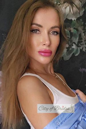 229222 - Kseniia Age: 45 - Ukraine
