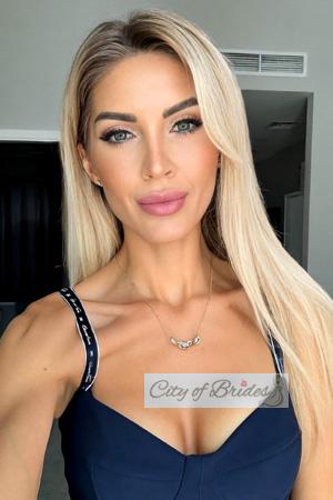 229227 - Anastasiia Age: 36 - Ukraine