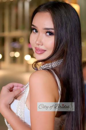 229244 - Akbota Age: 20 - Kazakhstan