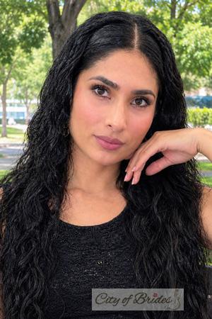229249 - Mayleth Age: 32 - Colombia